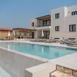 Nemia Luxury חאניה