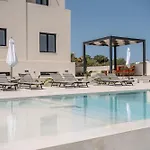 Nemia Luxury וילה