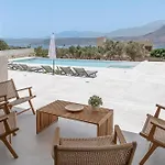 Nemia Luxury וילה
