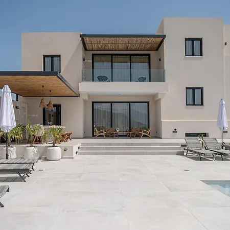 Nemia Luxury