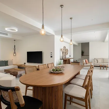 Nemia Luxury Villa