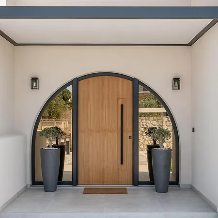 Villa Nemia Luxury *