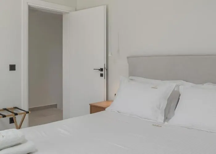 Nemia Luxury Villa *